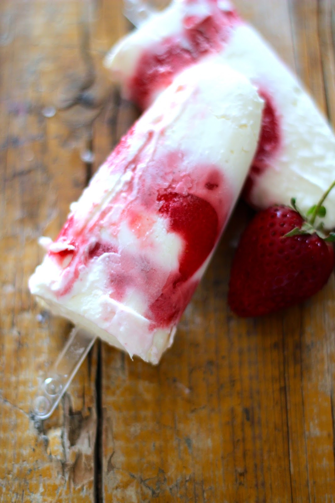 Gelado de Iogurte e Morango