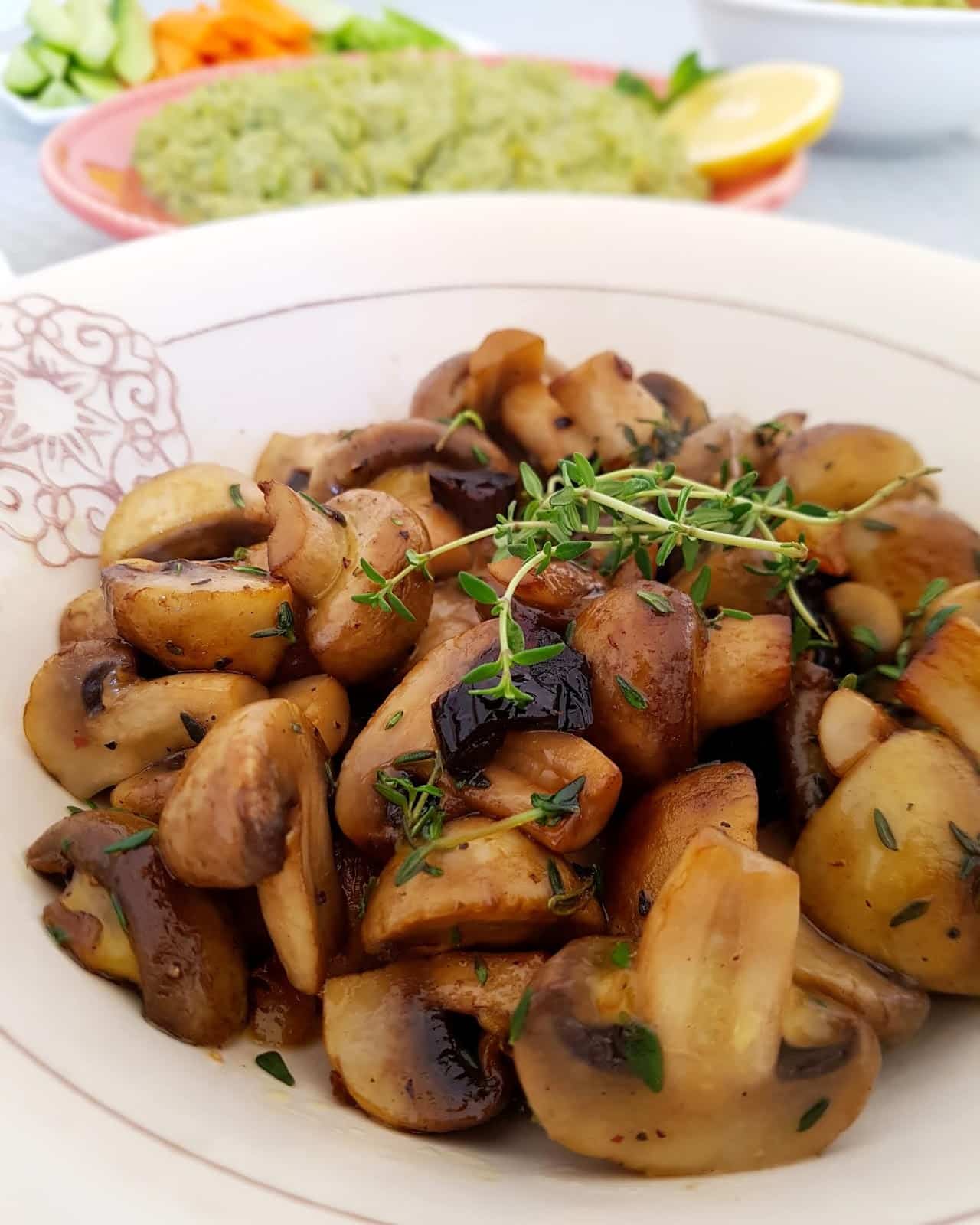 Cogumelos Salteados com Ervas Aromáticas