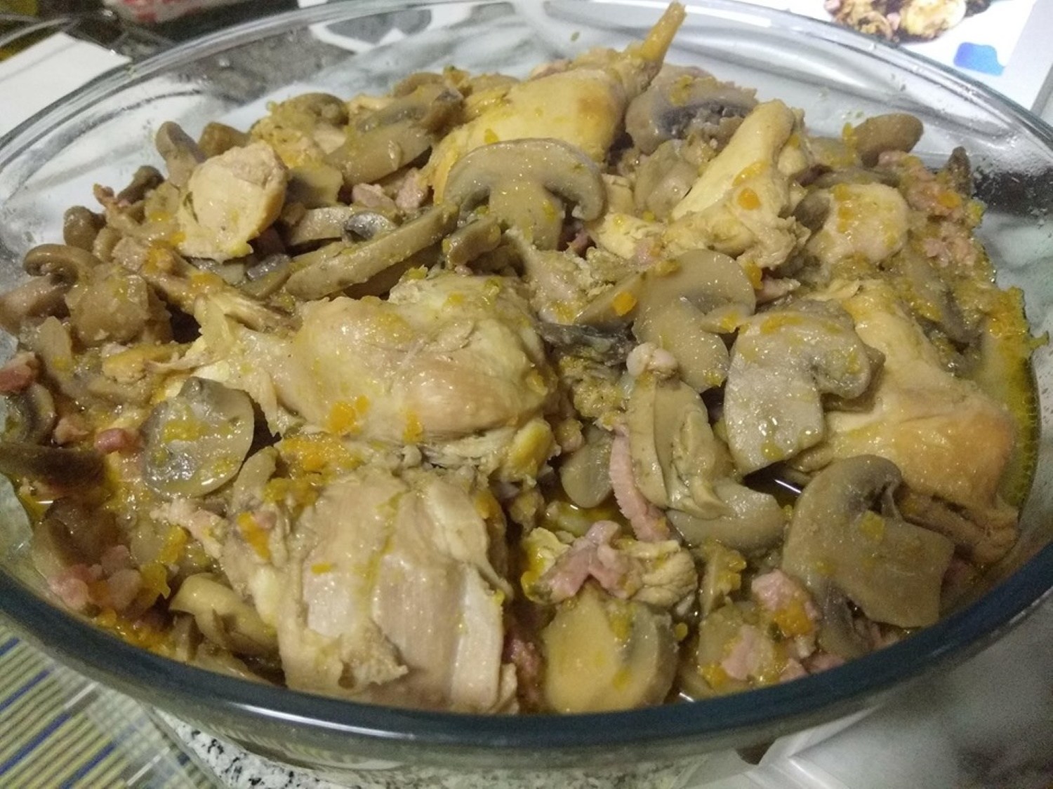 Estufadinho de Frango e Cogumelos